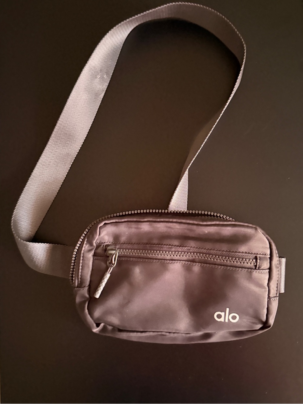 ALO Yoga Men's Brown Sling Belt Bag